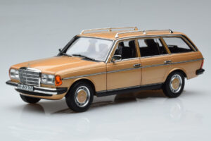 Mercedes 200T S123 Bēšs Norev 1:18