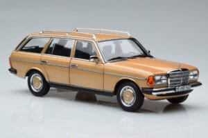 Mercedes 200T S123 Bēšs Norev 1:18 183738 Metāls — attēls 6 no 9