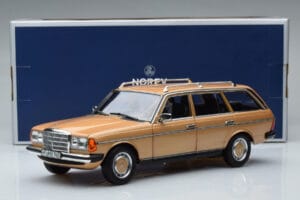 Mercedes 200T S123 Bēšs Norev 1:18 183738 Metāls — attēls 9 no 9