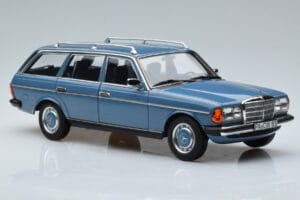 Mercedes 200T S123 Zils Norev 1:18 183737 Metāls — attēls 5 no 7