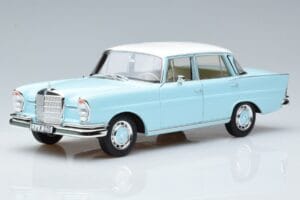 Mercedes 220 S W111 Zils Norev 1:18 183920 Metāls