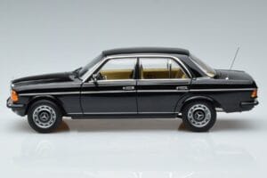 Mercedes 230E W123 Ierobežots Izdevums Norev 1:18 183711 Metāls — attēls 5 no 8