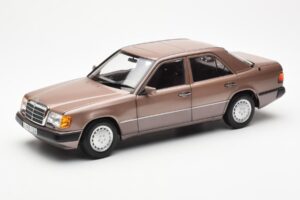 Mercedes 230E W124 Rosewood Metallic Dīlera Izdevums Norev 1:18
