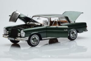 Mercedes 250 SE Coupe W111 Zaļš Metaliks Ierobežots Izdevums Norev 1:18 183764 Metāls — attēls 2 no 7