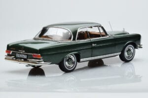 Mercedes 250 SE Coupe W111 Zaļš Metaliks Ierobežots Izdevums Norev 1:18 183764 Metāls — attēls 3 no 7