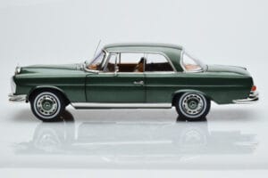 Mercedes 250 SE Coupe W111 Zaļš Metaliks Ierobežots Izdevums Norev 1:18 183764 Metāls — attēls 4 no 7