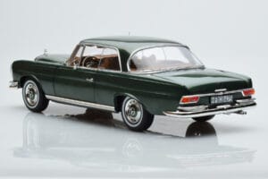 Mercedes 250 SE Coupe W111 Zaļš Metaliks Ierobežots Izdevums Norev 1:18 183764 Metāls — attēls 6 no 7
