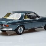 Mercedes 280 CE C123 Zils Otto 1:18 OT627 Sveķi - image 2 of 6