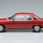 Mercedes 280 CE C123 Sarkans Otto 1:18 OT145 Sveķi - image 3 of 6