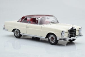 Mercedes 280 SE W108 Balts AUTOart 1:18 76287 Metāls — attēls 6 no 8