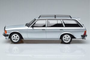 Mercedes 280 TE AMG S123 Sudrabs Otto 1:18 OT246 Sveķi — attēls 3 no 6