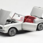 Mercedes 280 SL W113 Pagoda Sudrabs Schuco 1:18 - image 2 of 8