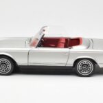 Mercedes 280 SL W113 Pagoda Sudrabs Schuco 1:18 - image 4 of 8
