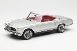 Mercedes 280 SL W113 Pagoda Sudrabs Schuco 1:18