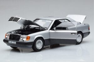 Mercedes 300 CE-24 C124 Coupe Sudrabs Norev 1:18 183880 Metāls — attēls 2 no 7