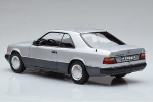 Mercedes 300 CE-24 C124 Coupe Sudrabs Norev 1:18 183880 Metāls — attēls 6 no 7
