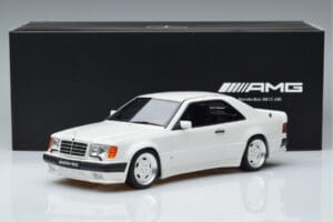 Mercedes 300 CE C124 AMG The Hammer Arctic Balts Otto 1:18 B66040639 Sveķi — attēls 6 no 6