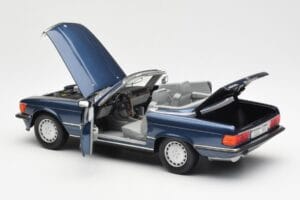 Mercedes 300 SL R107 Jūrnieciskais Zils Norev 1:18 183466 Metāls — attēls 5 no 8