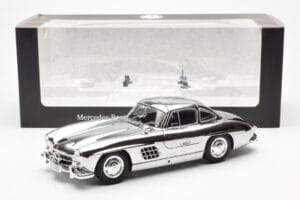 Mercedes 300 SL W198 Hroms Minichamps 1:18 B66040645 Metāls — attēls 8 no 8