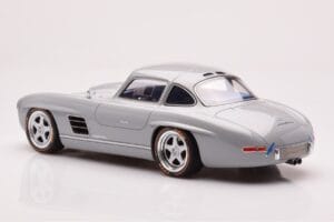 Mercedes 300 SL W198 Gullwing By S-Klub Pelēks GT Spirit 1:18 GT418 Sveķi — attēls 5 no 6
