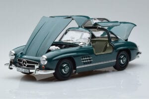 Mercedes 300 SL W198 Gullwing Zaļš Norev 1:18 183851 Metāls — attēls 2 no 7