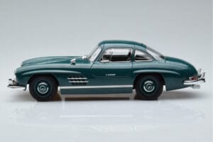 Mercedes 300 SL W198 Gullwing Zaļš Norev 1:18 183851 Metāls — attēls 4 no 7