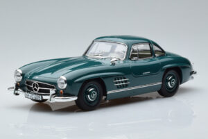 Mercedes 300 SL W198 Gullwing Zaļš Norev 1:18