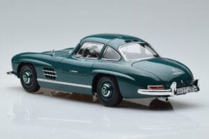 Mercedes 300 SL W198 Gullwing Zaļš Norev 1:18 183851 Metāls — attēls 6 no 7