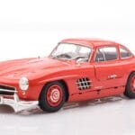 Mercedes 300 SL W198 Gullwing Sarkans Minichamps 1:18