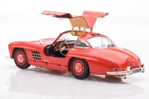 Mercedes 300 SL W198 Gullwing Sarkans Minichamps 1:18 110037211 Metāls — attēls 5 no 8