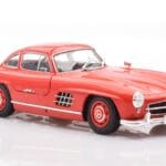 Mercedes 300 SL W198 Gullwing Sarkans Minichamps 1:18 - image 6 of 8