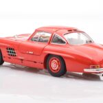 Mercedes 300 SL W198 Gullwing Sarkans Minichamps 1:18 - image 7 of 8