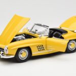 Mercedes 300 SL W198 Roadster Dzeltens Norev 1:18 - image 2 of 8