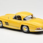 Mercedes 300 SL W198 Roadster Dzeltens Norev 1:18 - image 7 of 8