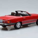 Mercedes 450 SL R107 US Versija Sarkans Norev 1:18 - image 3 of 8