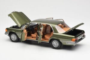 Mercedes 450SEL 6.9 W116 Zaļš Metaliks Norev 1:18 183455 Metāls — attēls 5 no 8