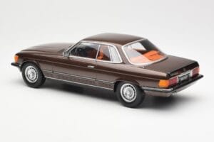Mercedes 500 SLC C107 Brūns KK-Scale 1:18 180851 Metāls — attēls 5 no 6