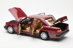 Mercedes 500E W124 Sarkans Metallic Dīlera Izdevums Norev 1:18 B66040699 Metāls — attēls 5 no 8