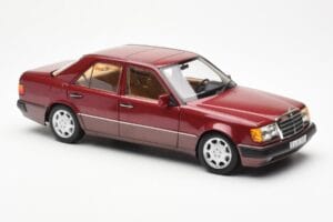 Mercedes 500E W124 Sarkans Metallic Dīlera Izdevums Norev 1:18 B66040699 Metāls — attēls 6 no 8