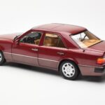Mercedes 500E W124 Sarkans Metallic Dīlera Izdevums Norev 1:18 - image 7 of 8