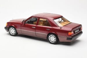 Mercedes 500E W124 Sarkans Metallic Dīlera Izdevums Norev 1:18 B66040699 Metāls — attēls 7 no 8