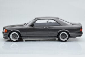 Mercedes 560 SEC C126 AMG Wide Body Pelēks Otto 1:18 OT823 Sveķi — attēls 3 no 6