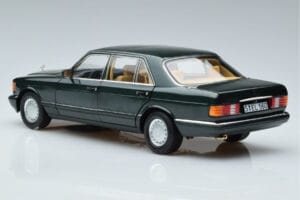 Mercedes 560 SEL W126 Tumšzaļš Metaliks Norev 1:18 B66040682 Metāls — attēls 6 no 7