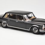 Mercedes 600 SWB W100 Melns KK-Scale 1:18 - image 4 of 6