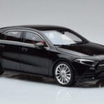 Mercedes A-Class W177 AMG Line Norev 1:18 183861 Metāls - image 5 of 7