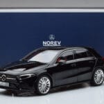 Mercedes A-Class W177 AMG Line Norev 1:18 183861 Metāls - image 7 of 7