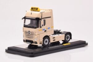 Mercedes Actros Gigaspace IAA 2012 Taksometrs NZG 1:50 MM0015 Metāls — attēls 2 no 4