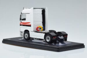 Mercedes Actros MP1 Balts IXO 1:43 TR064 Metāls — attēls 5 no 6