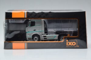 Mercedes Actros MP4 Racing Edition IXO 1:43 TR091 Metāls — attēls 6 no 6