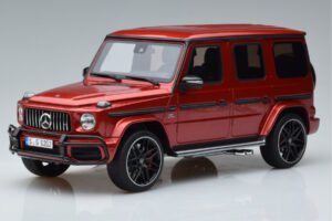 Mercedes AMG G63 W464 Asia Edition Sarkans GT Spirit 1:18 CLDC010 Sveķi